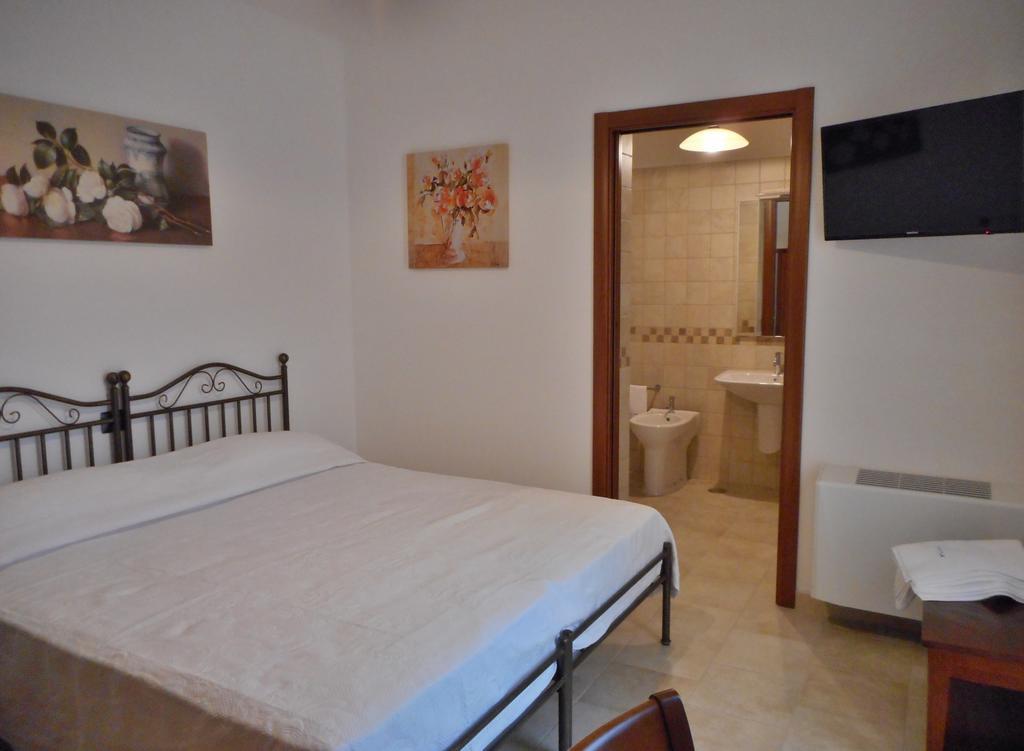 Le Terrazze Miramare B&B Torre Canne Exteriér fotografie
